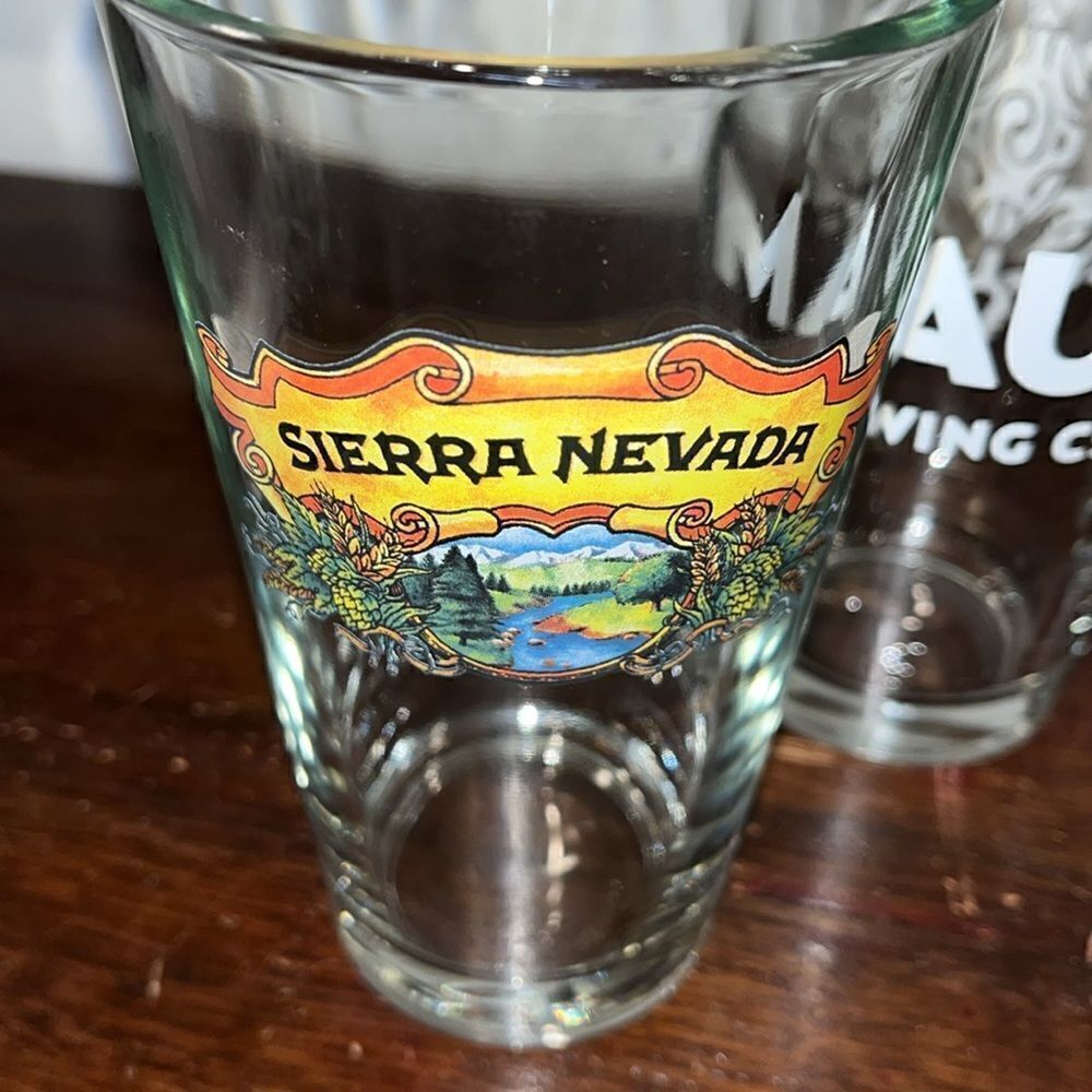 Sierra Nevada Brewing brewery pint glass Beer bar glasses pub ware